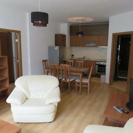 Apartament Rivendell Semiramida Gardens